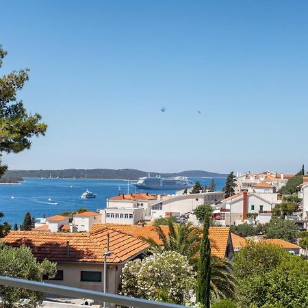 Apartments Luksa - Zf Hvar Hvar Town Buitenkant foto