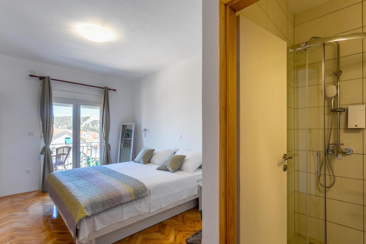 Apartments Luksa - Zf Hvar Hvar Town Buitenkant foto