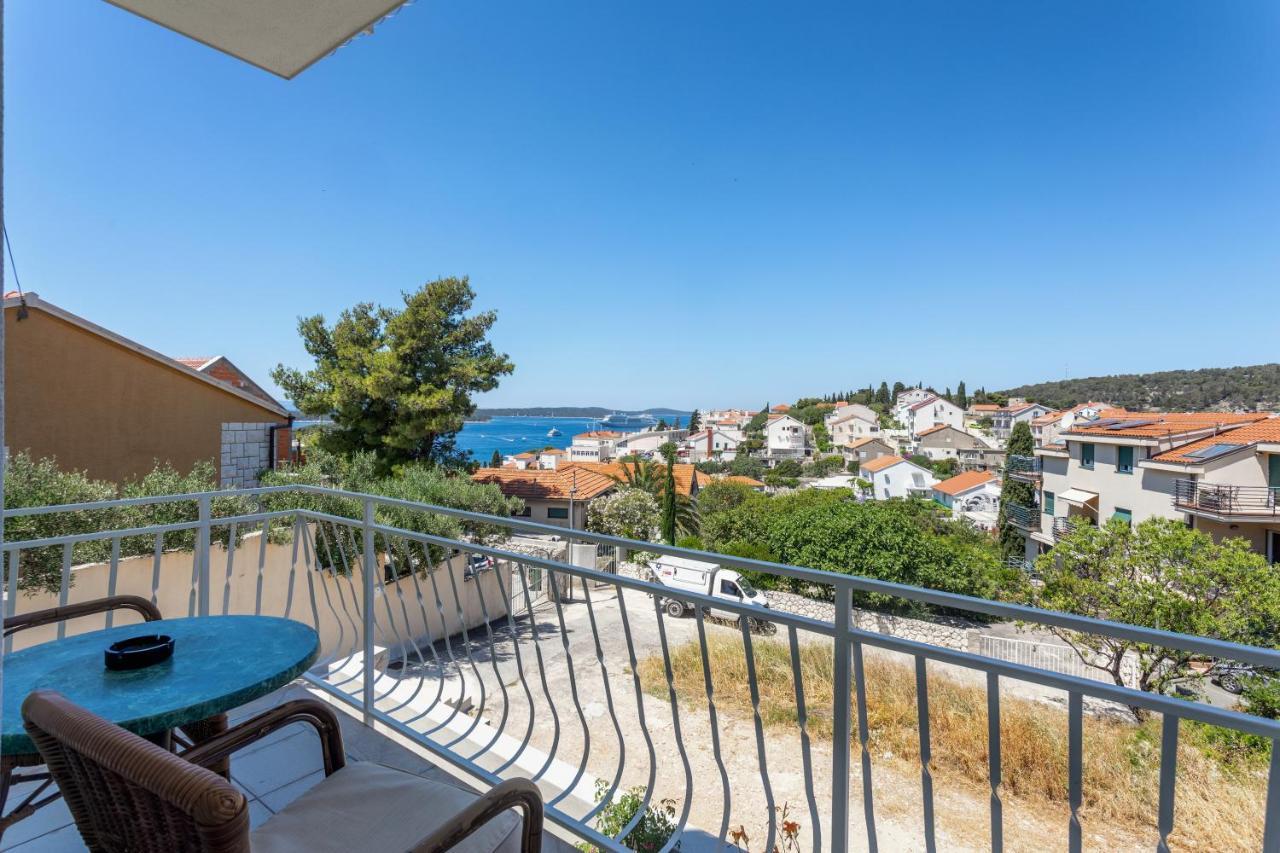 Apartments Luksa - Zf Hvar Hvar Town Buitenkant foto